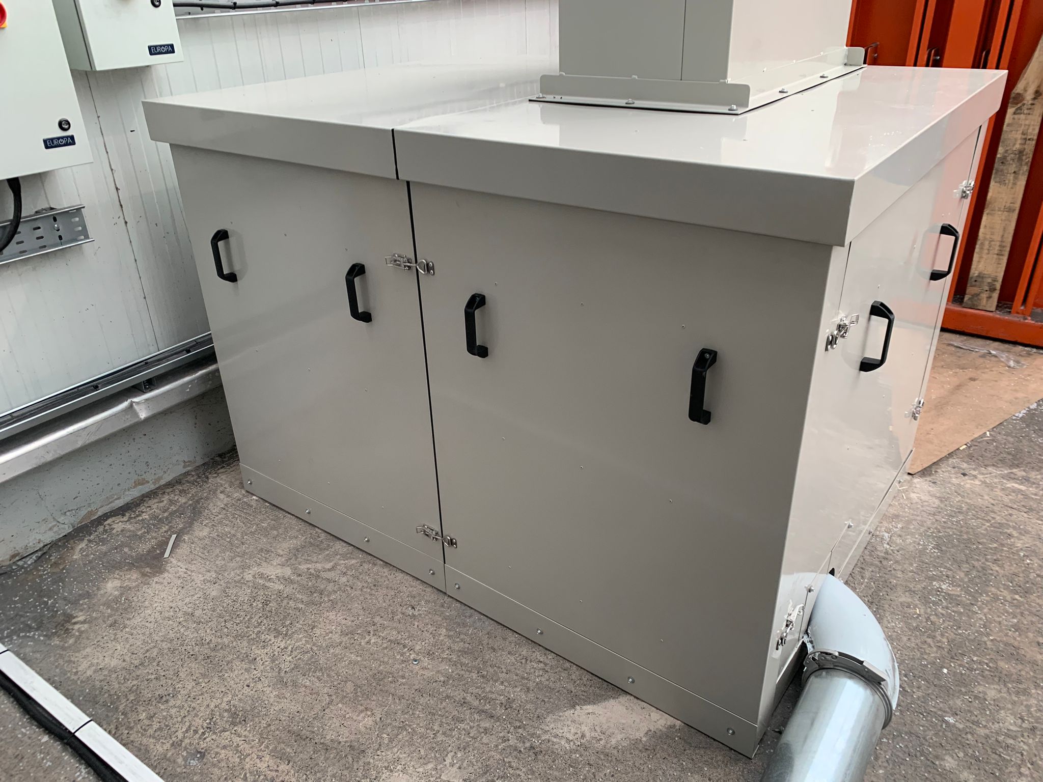 Blower enclosure
